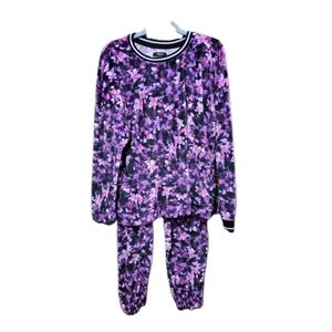 Simply Vera Vera Wang Size Large 2 pc Pajama Set Joggers Purple Velour
